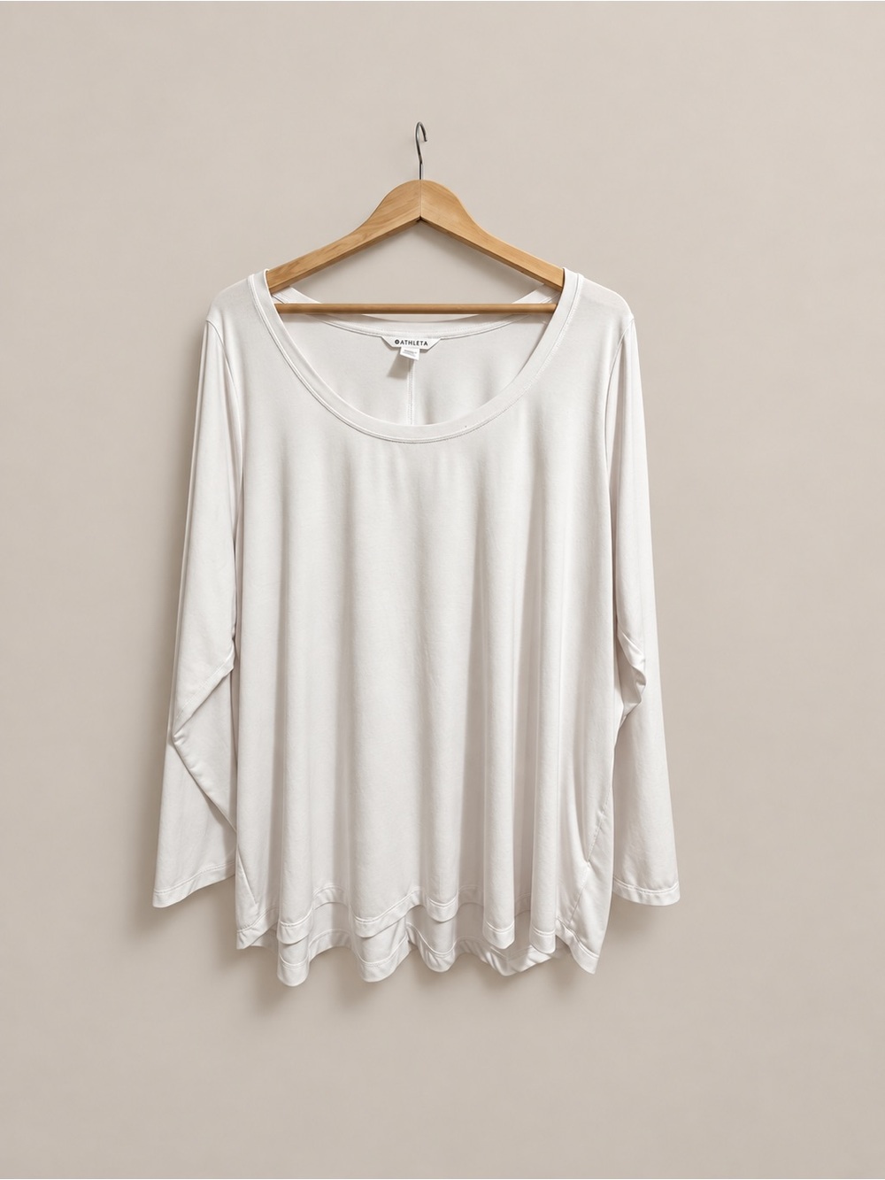 Athleta Off-White Scoop Neck Long Sleeve Top